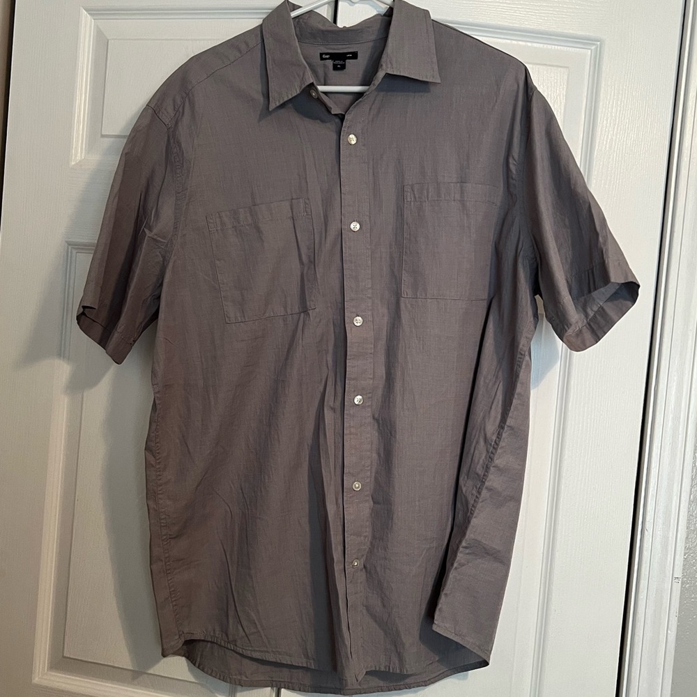 Men’s Gap Short Sleeve Button Down Shirt Size XL